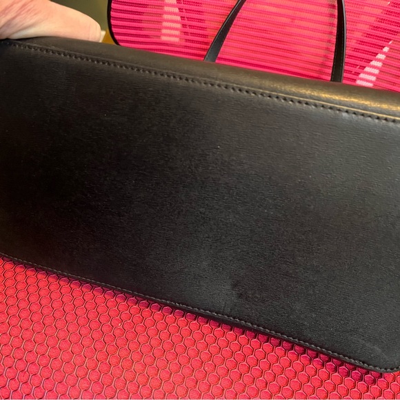 Kate spade Cassie tote in excellent condition! - Picture 5 of 5
